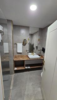 Roccia DownTown Otel - Bostaniçi - 2