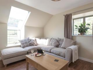 Property 1 - Wroxall - 1
