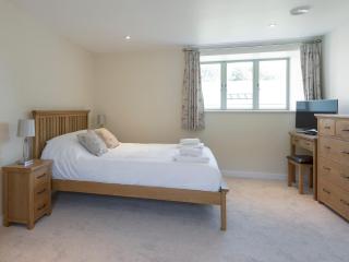 Property 1 - Wroxall - 3