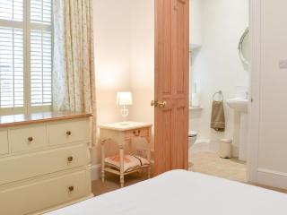 Park Road Cottage - 1