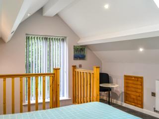 Stoney Wall-Uk45045 - Greenhead - 1