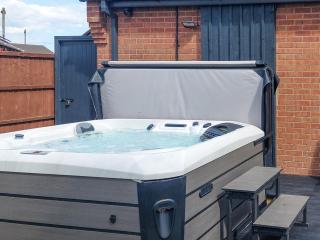 The Hideaway - Chapel Saint Leonards - 9