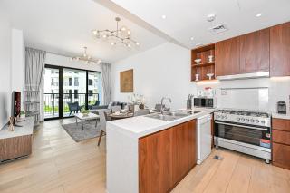 Majestic Port de La mer sea view 2BR - Dubai - 9