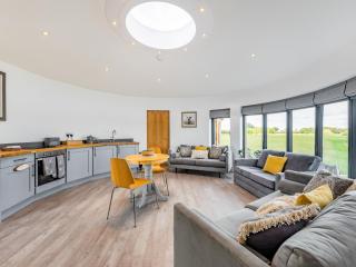 Angel Lodge - Cotham - 8