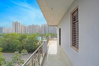FabHotel MVR Stay 116 - Noida - 2