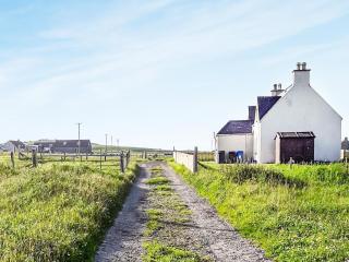 Macrury Cottage - Paible - 7