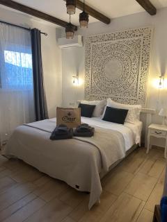 Onar Luxury Villa - Adults Only - Lakhania - 9