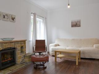 Carlton House - Hazel Grove - 9