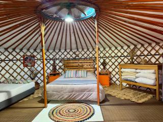 La Yourte climatisée du Jardin Caché - 8