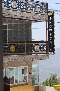 Snow Scape Hotel Muree - Murree - 8
