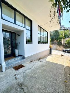 Vila 51 Sunny Deluxe Apartment - Saranda - 1
