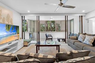 Violet Drift - Beachside Escape in Sea Temple Resort - Palm Cove - 9