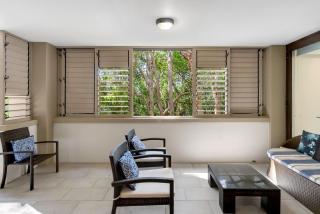 Violet Drift - Beachside Escape in Sea Temple Resort - Palm Cove - 4