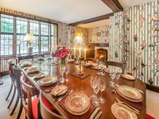 Ridge Hill Manor - Turners Hill - 4