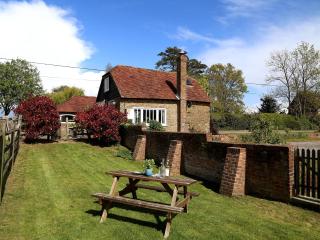 Stable Cottage - Icklesham - 2