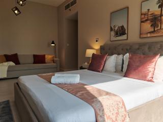 unique 3BR Aprt near Metro and Mall on JBR Beach - Dubai - 3