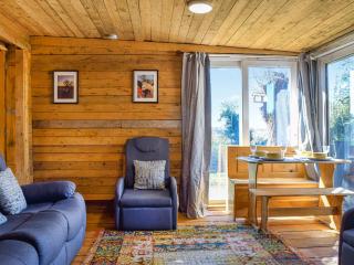 Alpaca Lodge - - 9