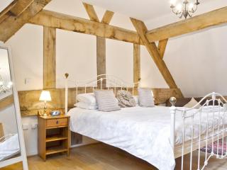 The Olde Granary - E4298 - Halston - 2