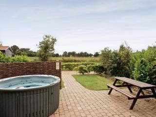 Mint - E4322 - Ludham - 3