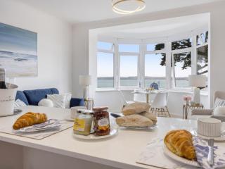 Tides Reach - Torquay - 6