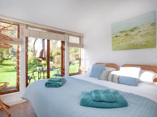 Flaxpool Well Garden Room - Crowcombe - 2