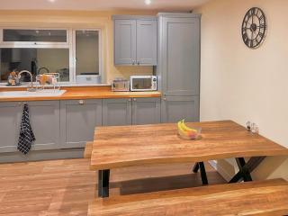 The Old Farmhouse - Smeafield - 5