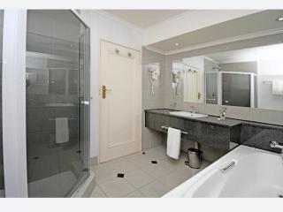 Orchids Lodge - Fourways - 3