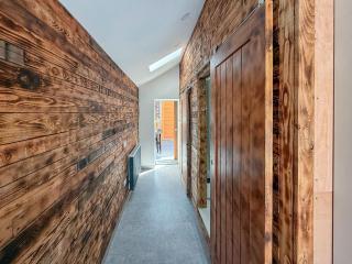 Lower Peastocking - Meriden - 1
