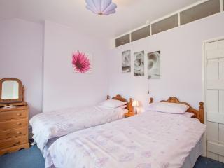 Fir Tree Cottage - Standon - 2