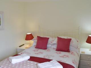 Hollyhock Cottage -Uk33553 - Blakeney - 2