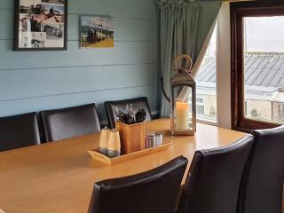 Elsie - Blue Anchor - 5