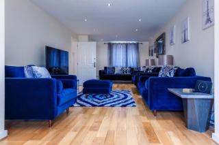 10 Guests - 5 Bedrooms - Free Parking - Lux House - Milton Keynes - 9