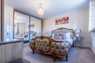10 Guests - 5 Bedrooms - Free Parking - Lux House - Milton Keynes - 8