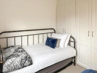 Castlegate - Lanark - 3