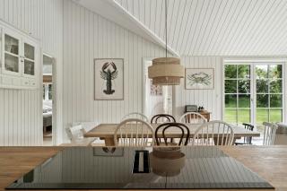 Wooden House With Relaxing Atmosphere - Yderby - 6