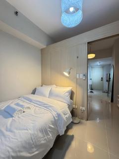 Entire Apartment in Makati City with FAST WIFI - Manila - 4