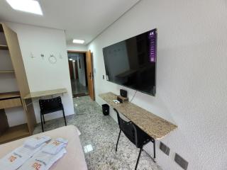 Flats completos e aconchegantes a menos de 1 quadra do Hospital de Clinicas de Porto Alegre - Porto Alegre - 4