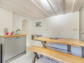 The Wild Cherry Tree Retreat - Ironbridge - 3