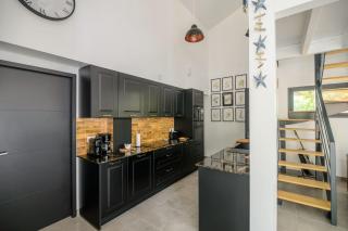 Superb villa with terrace and pool near the Ocean - 6