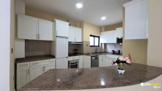 Chic studio with parking and rooftop - Jaunde - 6