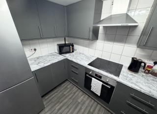 Themed 5 bed City Centre Townhouse with Hot Tub and Parking - Canterbury - 6