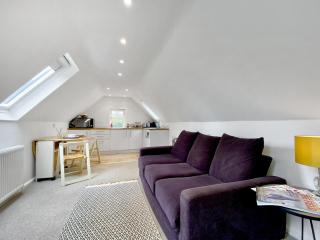 The Annexe At Woodside - - 8