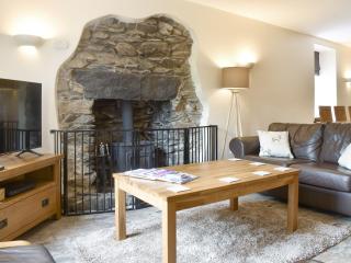 Wood-Side Cottage - 8