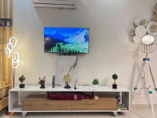 Skyline Luxury Apartments-Elysium Tower Opposite Centaurs Mall Islamabad - 9