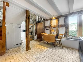 Meadow Barn - Shelve - 3