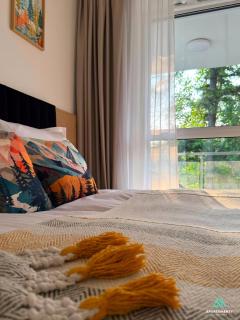 NOWA RODZINNA STREFA KOMFORTU APARTAMENTY SZYNDZIELNIA 2 Sypialnie & BALKON & GARAŻ PODZIEMNY - 1