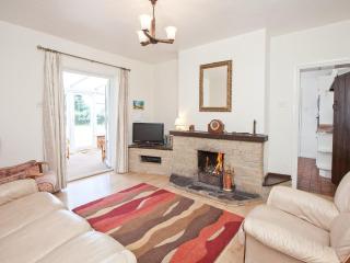 Fir Tree Cottage - Standon - 9