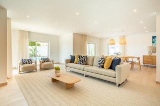 Tropical Beach Villa by Blue Diamond 21 - 4