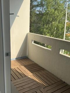 Sweethome - - 8