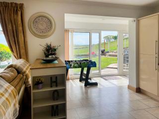 Estuary Retreat - Llanelli - 3